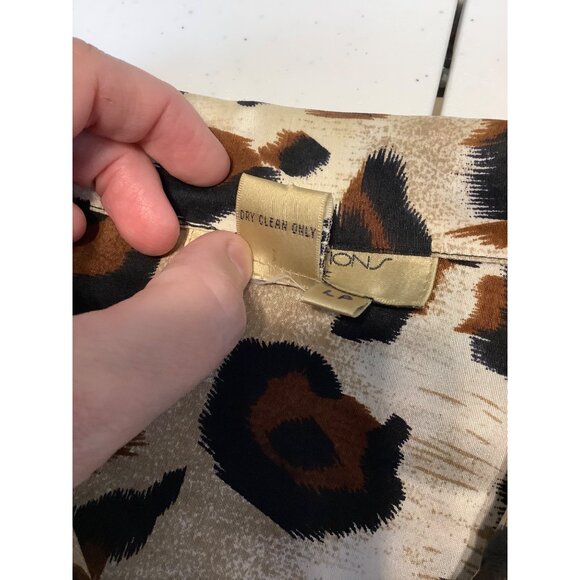 Vtg 90s Transitions Womens Petite Large Leopard Print 100% Silk Button Up Blouse - Picture 8 of 9